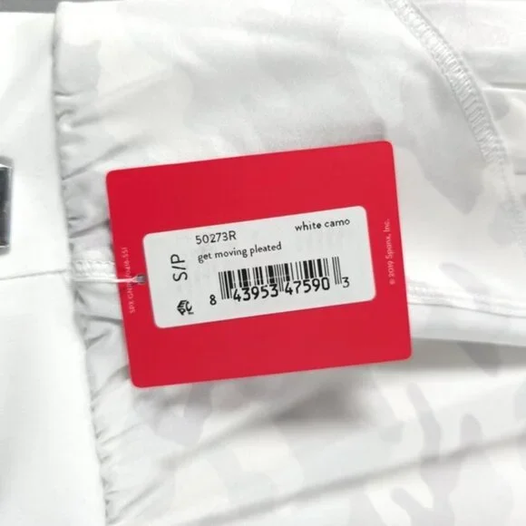 NWT Spanx Women’s Get Moving Pleated Skort Skirt Shorts White Camo‎ 50273R SMALL - Picture 14 of 14